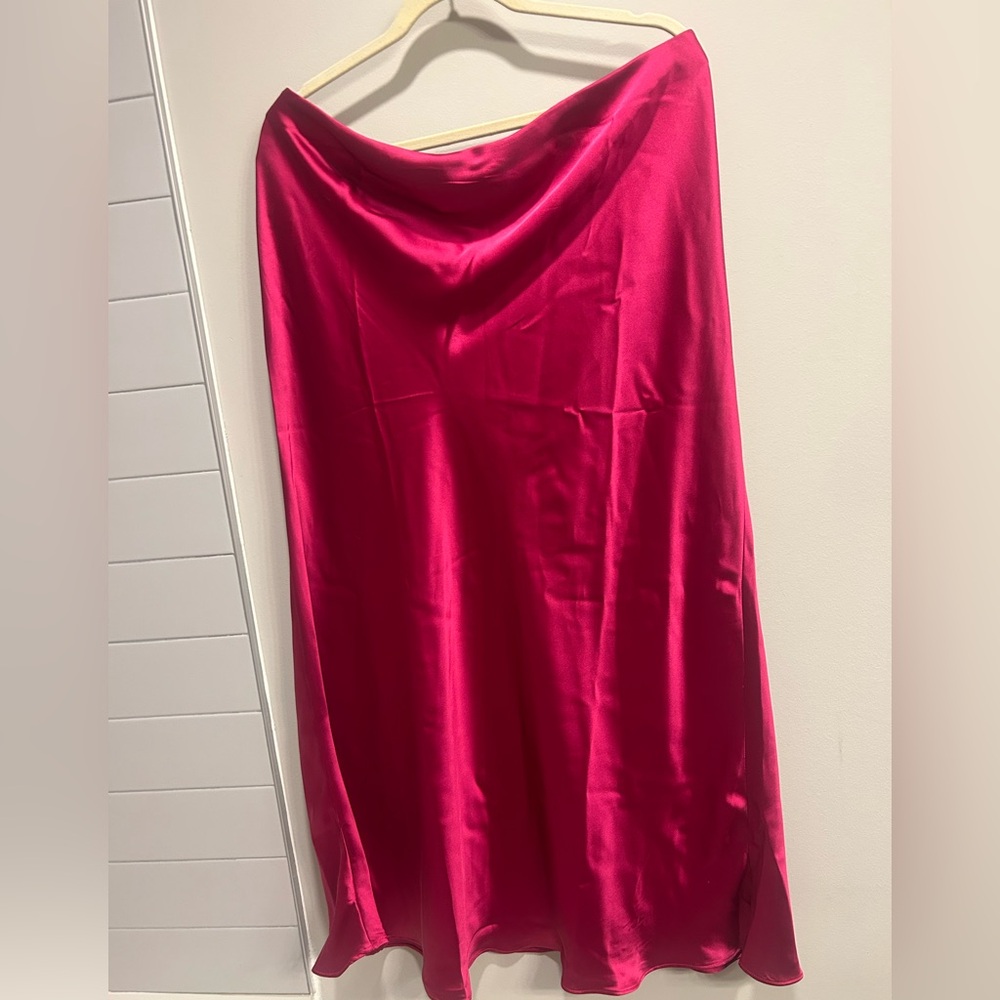 NWT Loft Satin Skirt